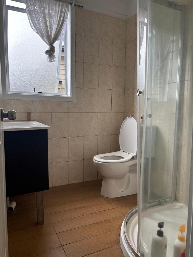 Mt Eden Tidy Bedroom Rm7 Окленд Экстерьер фото